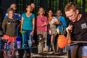 Corning Museum of Glass image.