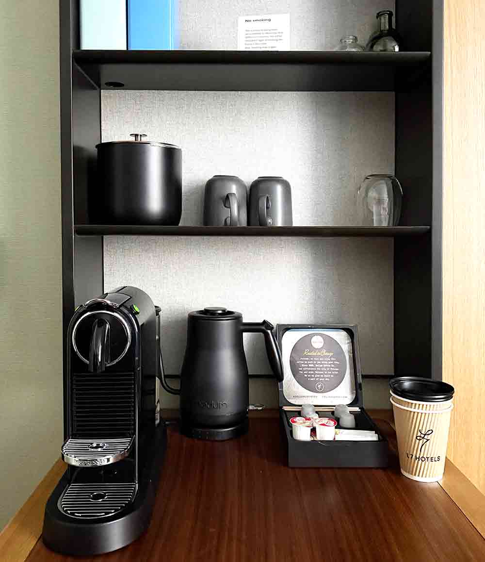 L7 Chicago Coffee Nook